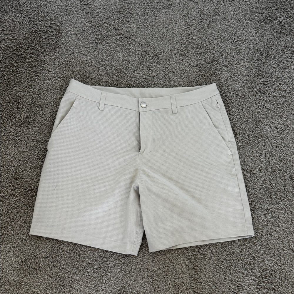 Lululemon ABC 7” Classic Fit Woven Air Light Khaki